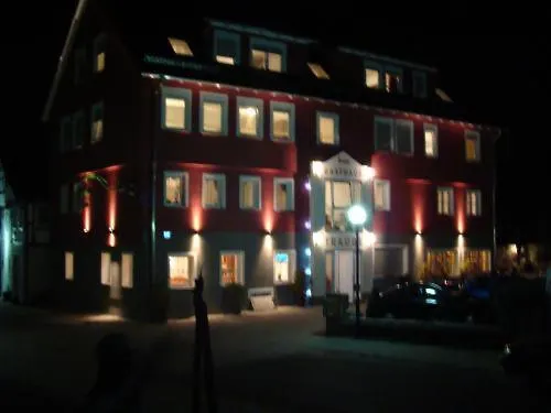 Dettingen an der Erms Gasthaus Traube 3*, Dettingen an der Erms